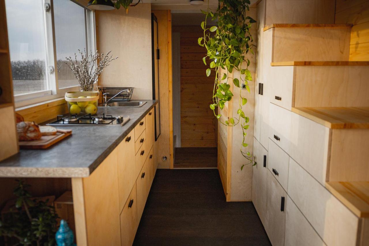 Apartment Pop Tiny House *